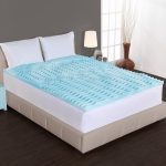 Surmatelas pour ramollir le matelas à âme très dure