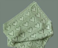 Très beau et doux plaid pour les nouveau-nés au coeur ajouré