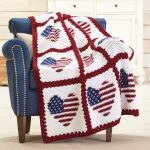 Coeurs sous la forme d'un drapeau pour un plaid au crochet
