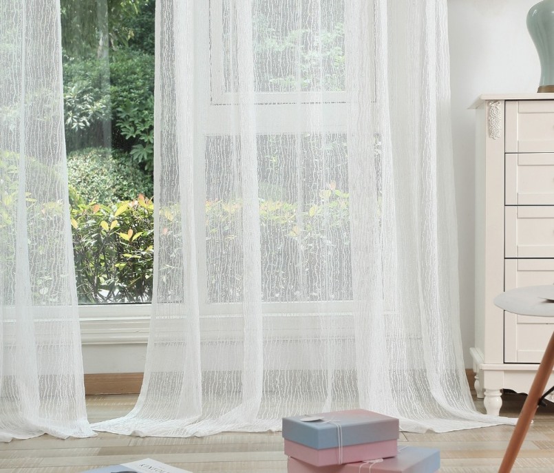 Rideau en tulle transparent