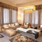 beaux rideaux dans les idées intérieures de l'appartement