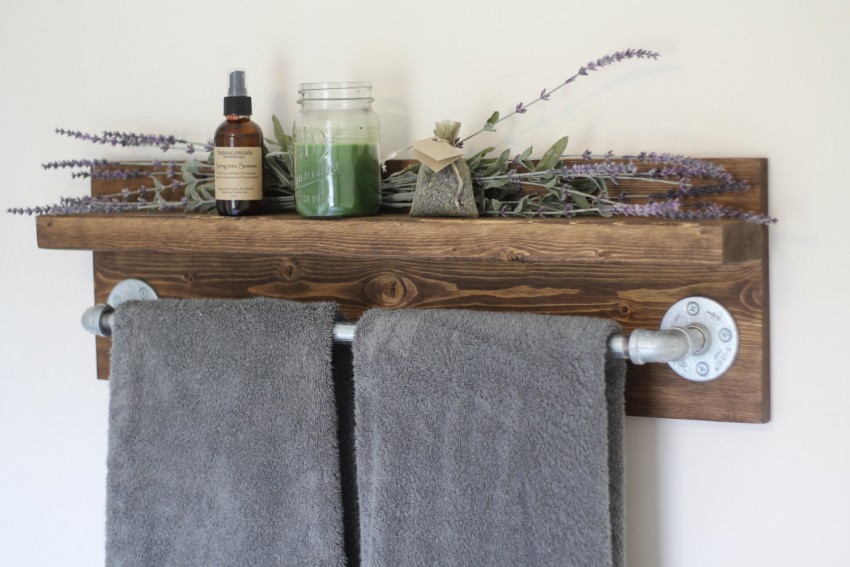 porte-serviettes en bois