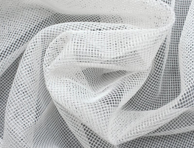 Maille de tulle de diamant blanc