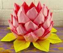 fleur de lotus de conception de serviettes de table