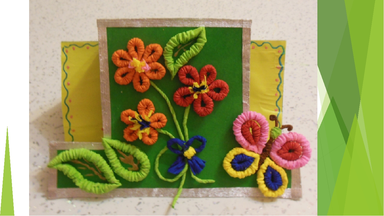 fleurs de serviette en papier torsadées