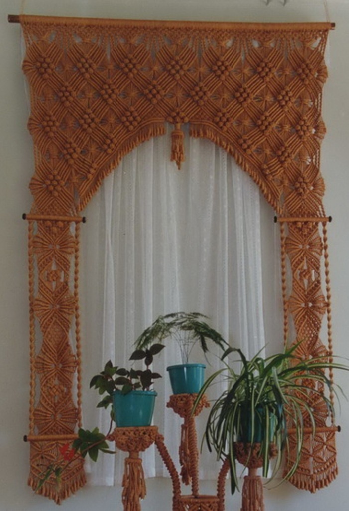 The composition of macrame in the interior of the living room