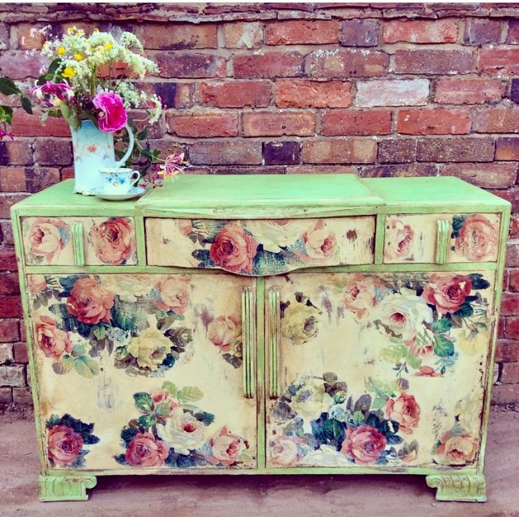 decoupage furniture faites le vous même