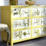 découpage avec ornement floral