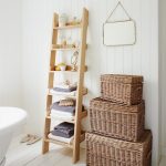 porte-serviettes dans la salle de bain à faire soi-même