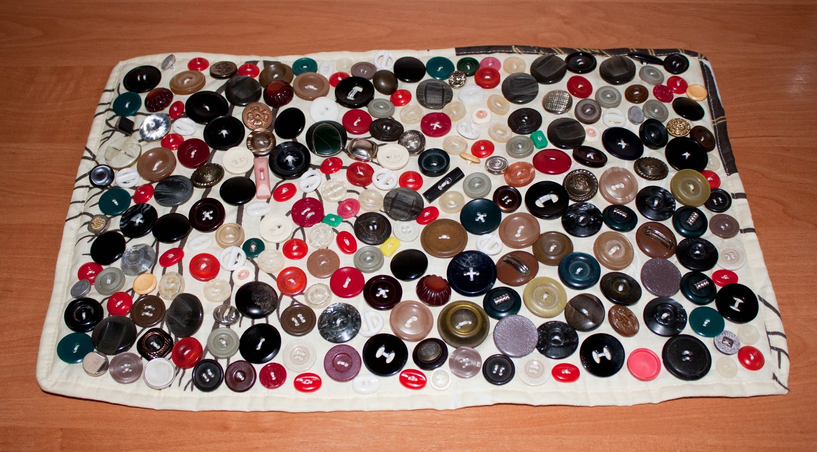 tapis de massage pour bébé avec boutons