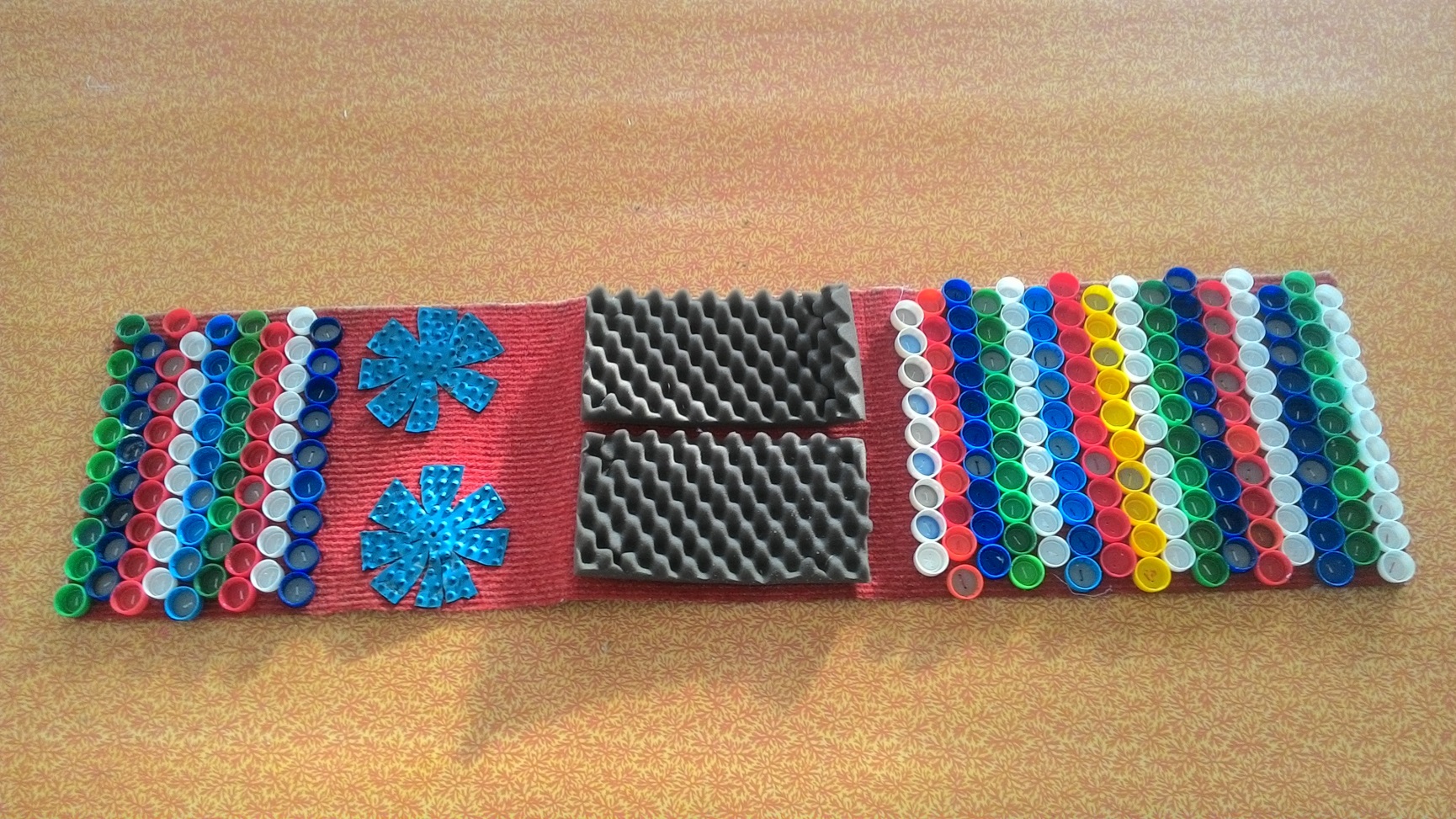 photo de tapis de massage pour bébé
