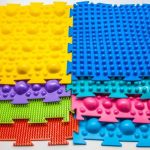 Options de coussins de pieds pour bébé massage