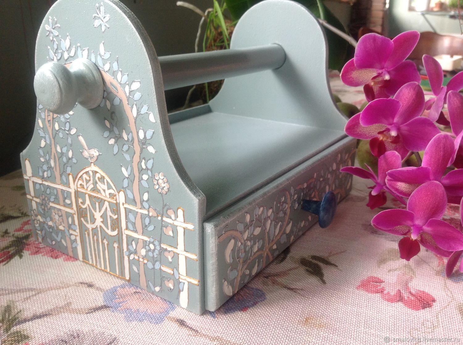 porte-serviettes en papier à la cuisine