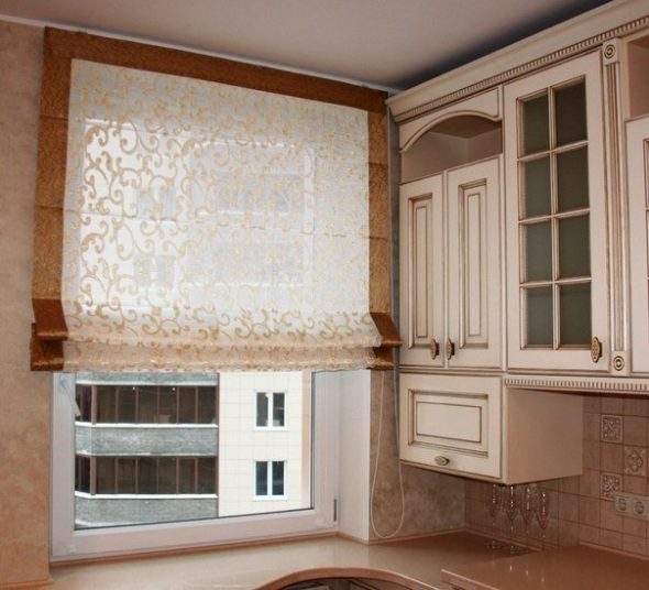 Rideaux romains pour la cuisine