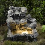 fontaine dans la photo intérieure de l'appartement
