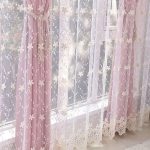 Beau tulle avec broderie originale