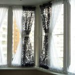 Loggia penceresinde çift perde