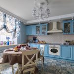 Coin cuisine avec coin repas