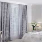 Helle lila Vorhänge im Schlafzimmer