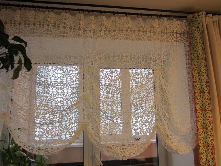 Rideau en tricot de chambre à coucher décor à la française