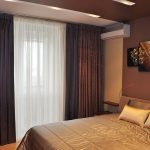 comment choisir des rideaux sur la corniche de plafond