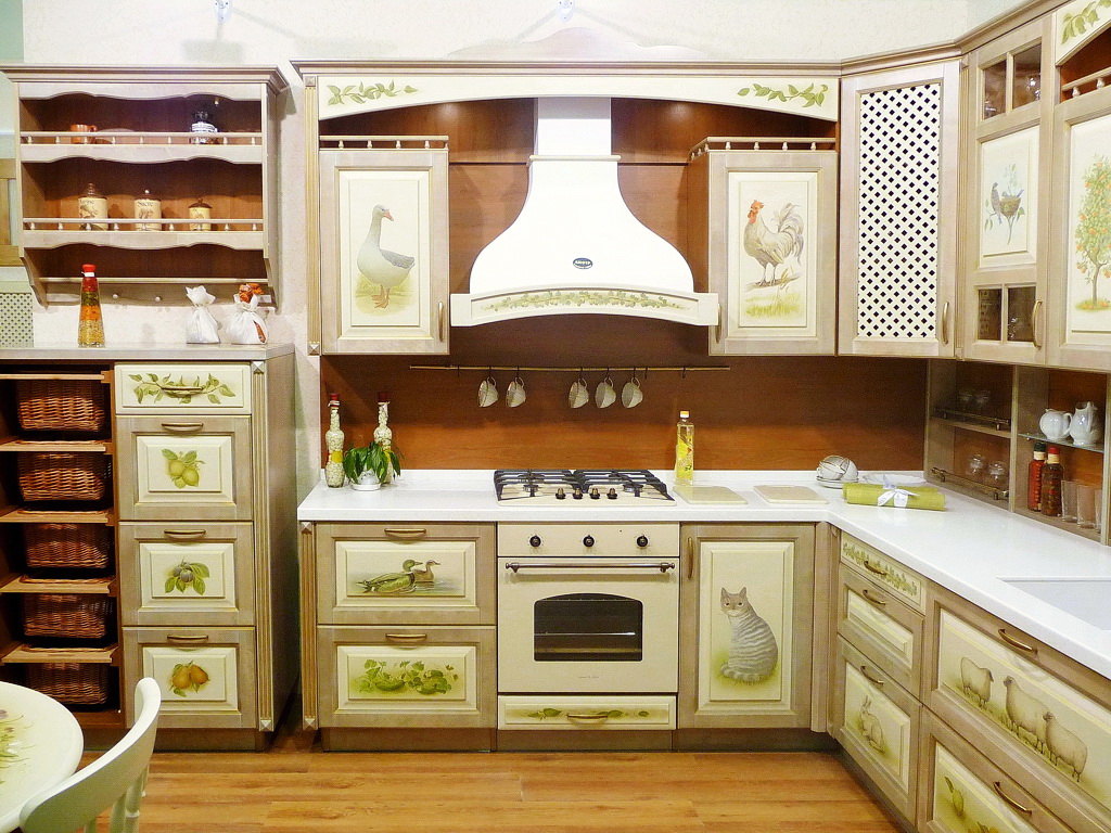 découpage des meubles de cuisine