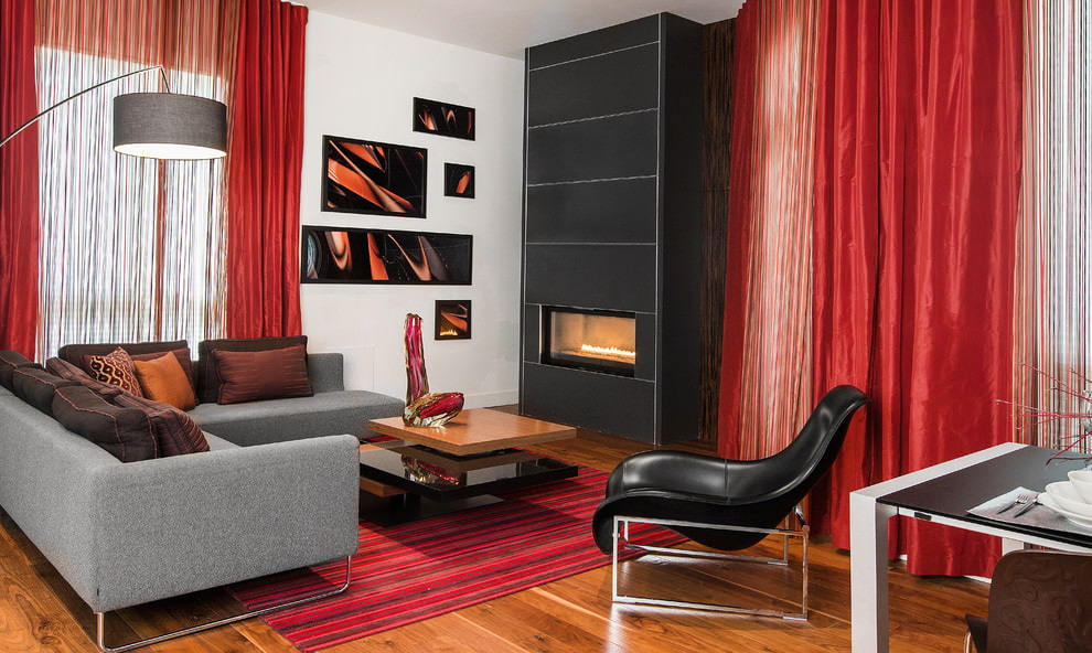 Salon design avec tulle rouge