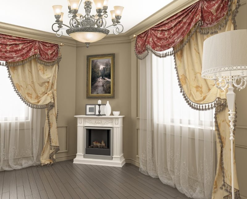 Lambrequin avec des glands à l'intérieur de la salle