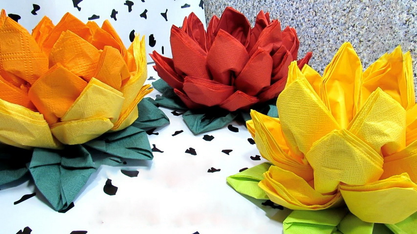 serviettes de lotus pour servir