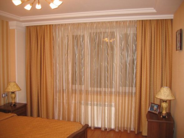 Moulures de plafond en plastique