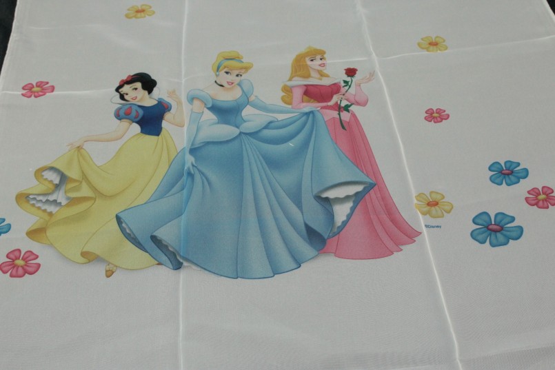 Tulle pour enfants avec un imprimé en tissu naturel