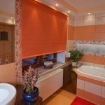 store dans la salle de bain