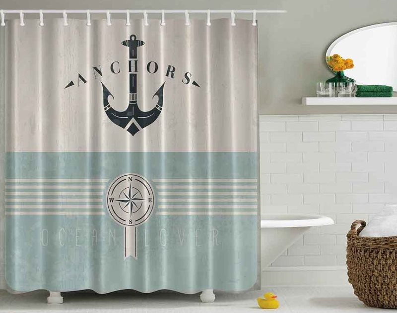 Store en polyester avec une ancre dans la salle de bain