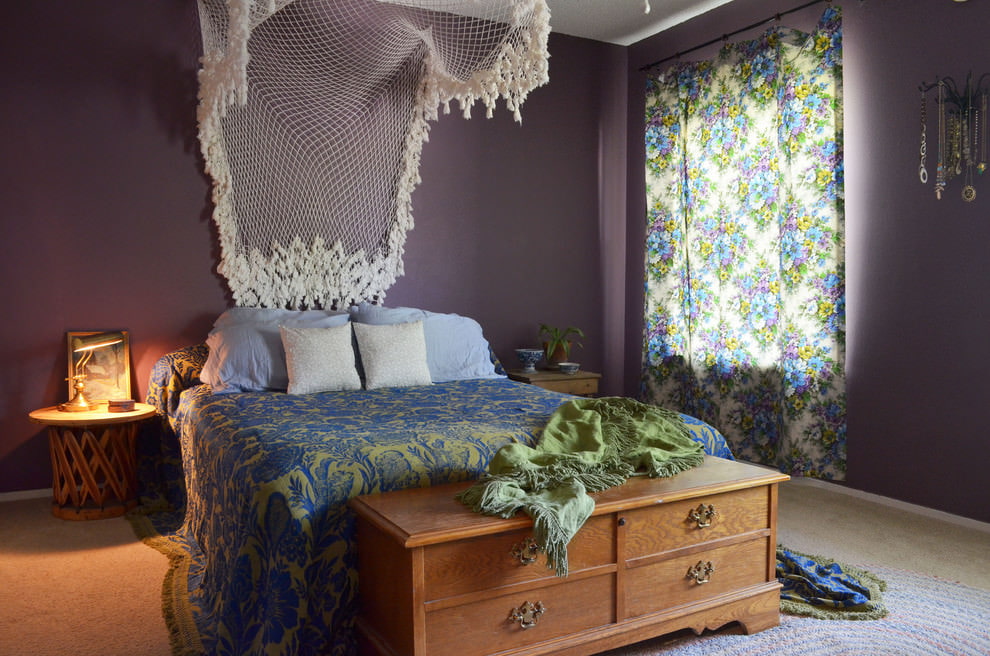 Rèm cửa hoa trong phòng ngủ phong cách boho