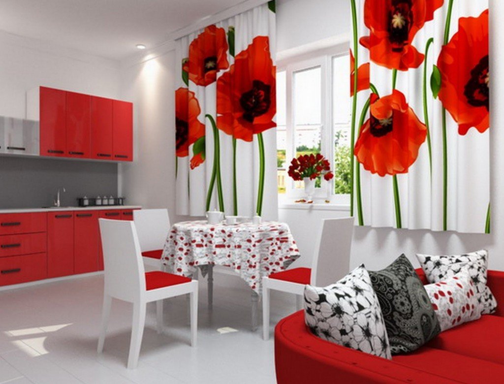 rideaux pour la cuisine avec des coquelicots