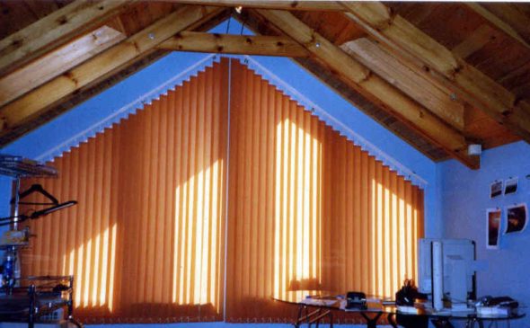 Vertical fabric blinds