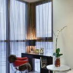 tulle à l'intérieur de la pièce
