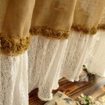 doublure de rideau avec ourlet en tulle