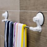 accroche murale pour salle de bain