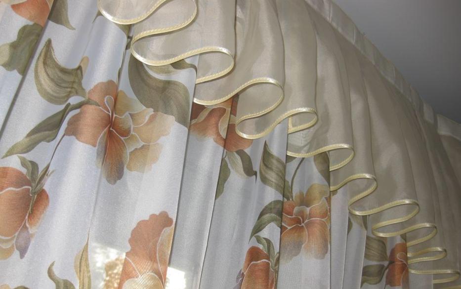 comment ourler les rideaux et le tulle
