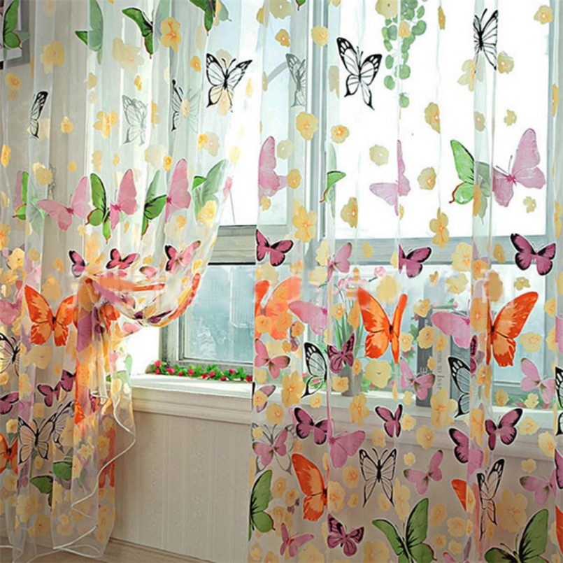 tulle dans la chambre des papillons