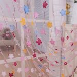 Tulle dans la conception de la photo des enfants