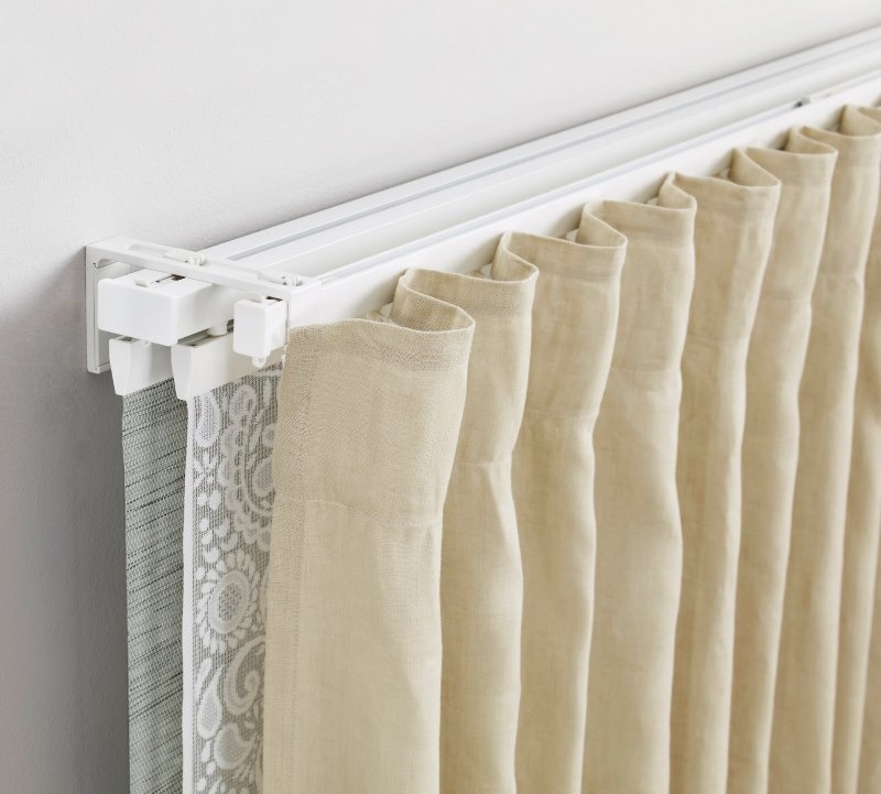 foto cornice decorativa in alluminio