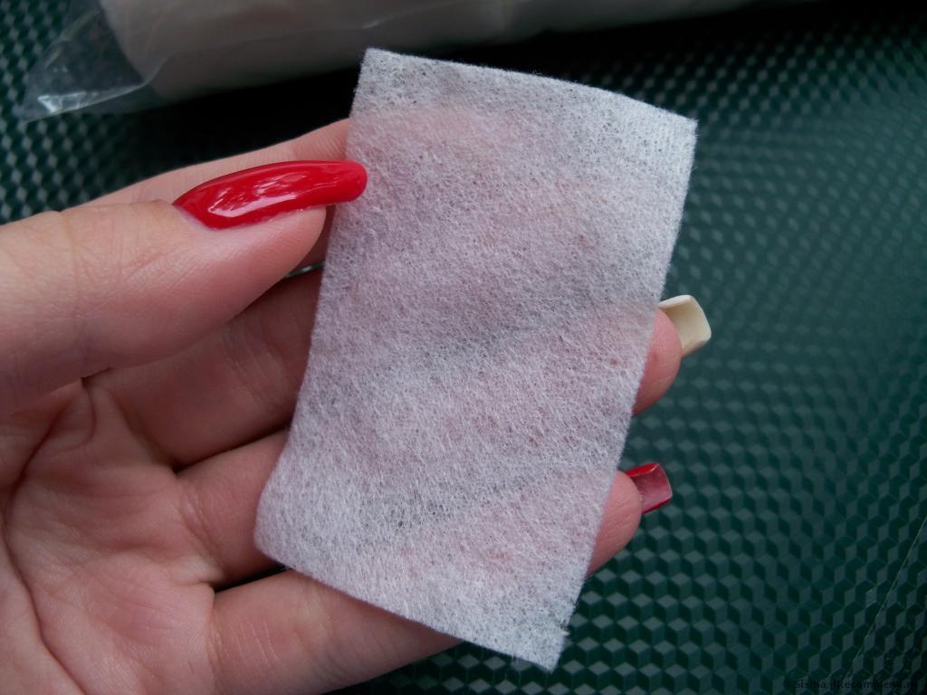 lingettes non pelucheuses pour des idées de polissage de gel