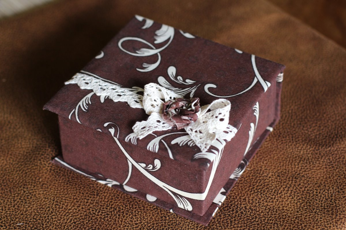 décor de boîte en carton