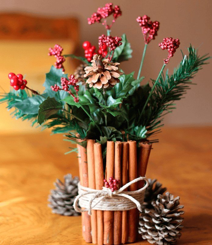 décoration de vase à la cannelle