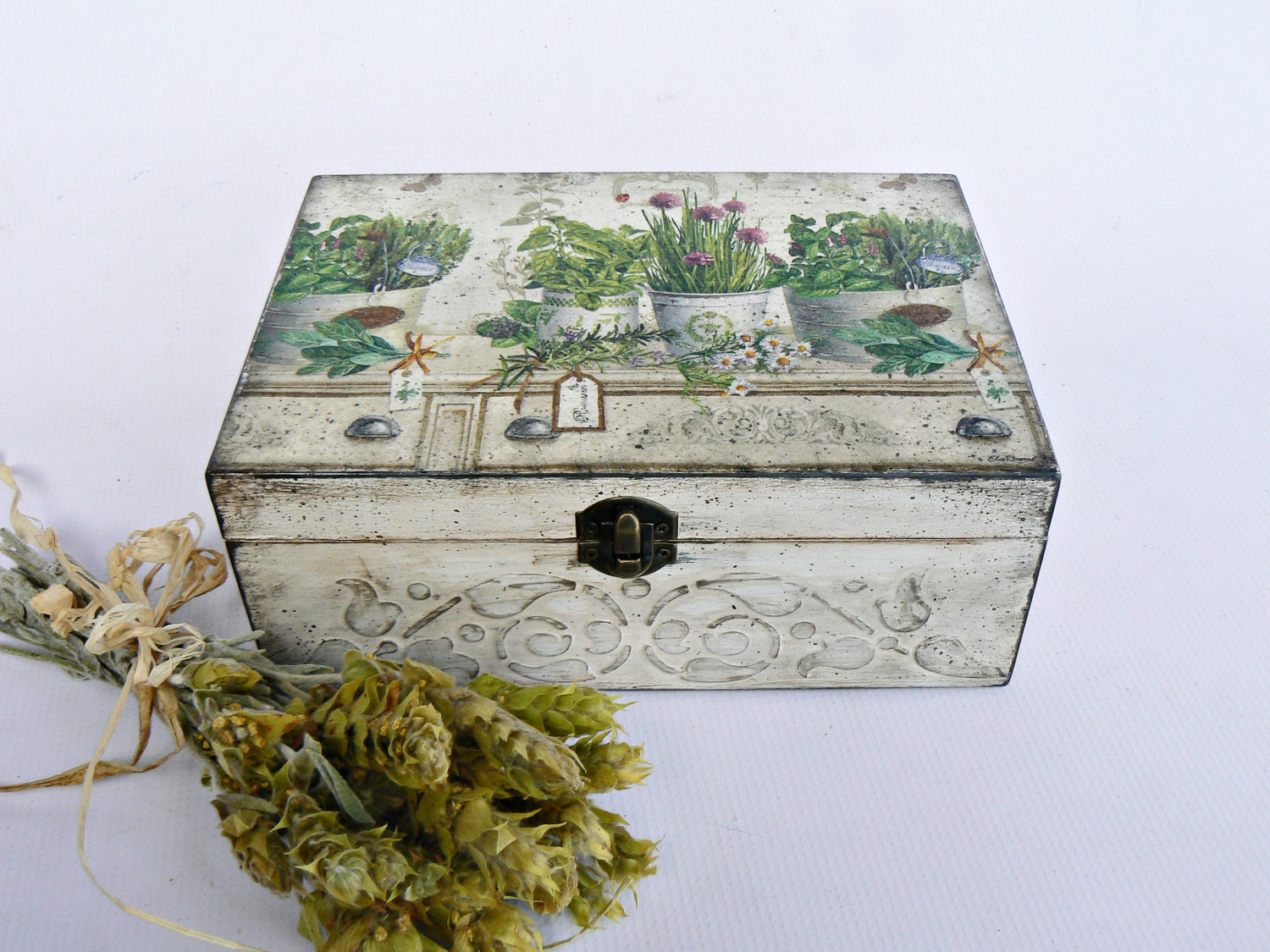 découpage sur un arbre