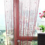 fil de rideau de décor avec des perles