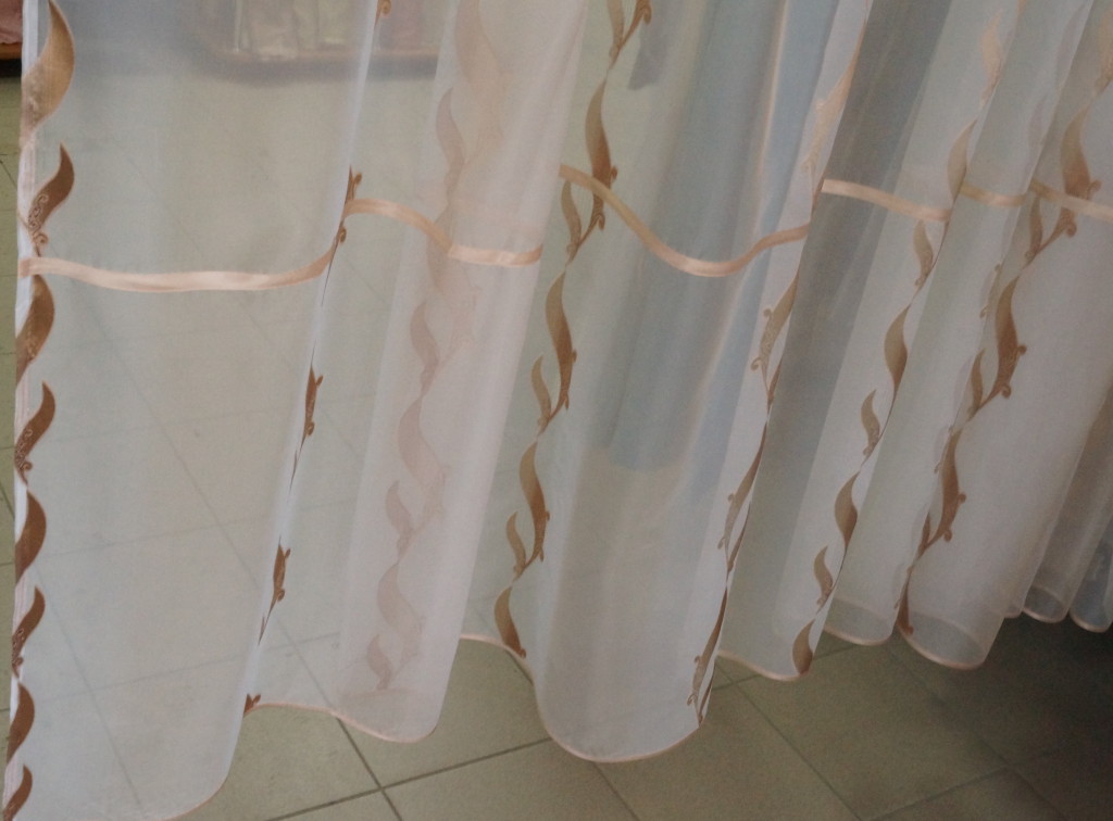 how to sew torn tulle design photos