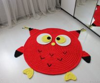 tapis tricoté décor hibou
